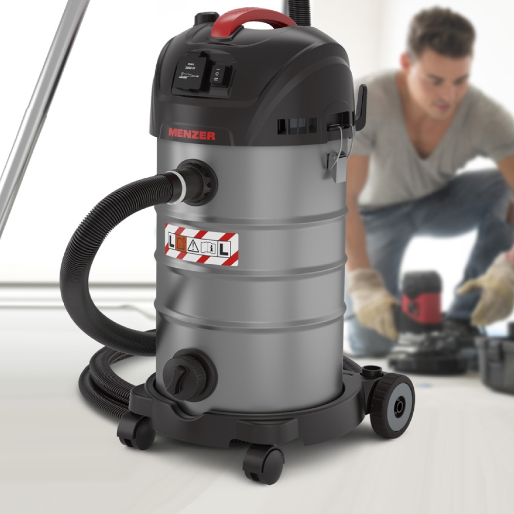 pics/Menzer/VCL 330/menzer-vcl-330-wet-and-dry-industrial-vacuum-cleaner-1400-w-08.jpg